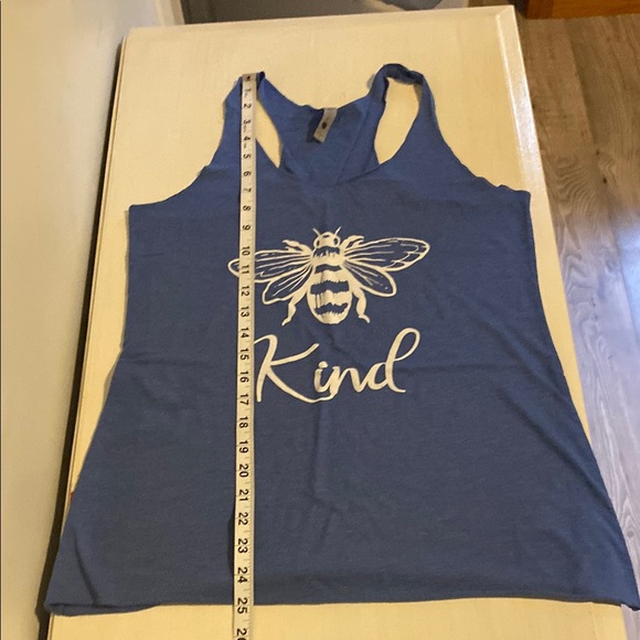 “BEE KIND” Heather Blue Tank - Picture 4 of 7